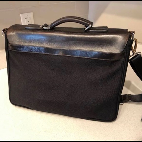 Tumi Briefcase - Picture 3 of 4